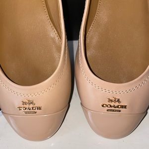 COACH patent/matte leather ballet flats beachwood